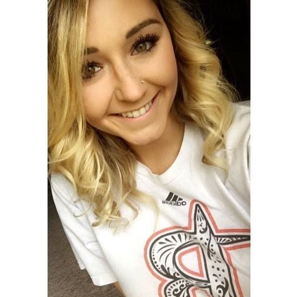 Meet your Posher, Brittney